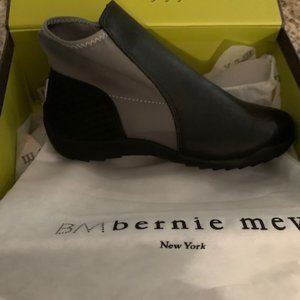 NEW bernie mev Rigged Force Shoes 7.5